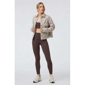 $158 New With Tags Vuori Sycamore Short Shirt Jacket Size S Dark Salt